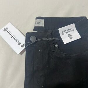 Black Distressed Jeans